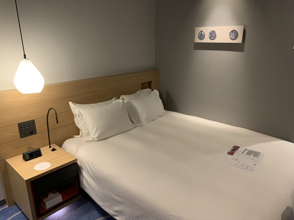スイスホテル南海大阪ベッドルーム
